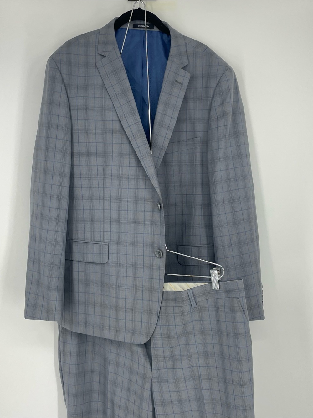 Mantoni Premium Super Fine Wool Grey suit Windowpane  - 48R Jacket 42 Pants